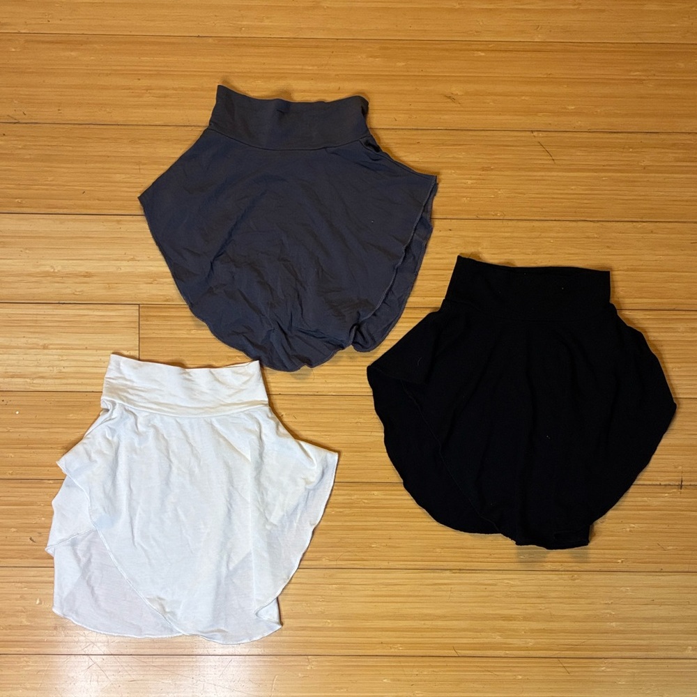 White, Gray, and Black Dickeys Mock Turtleneck Detachable